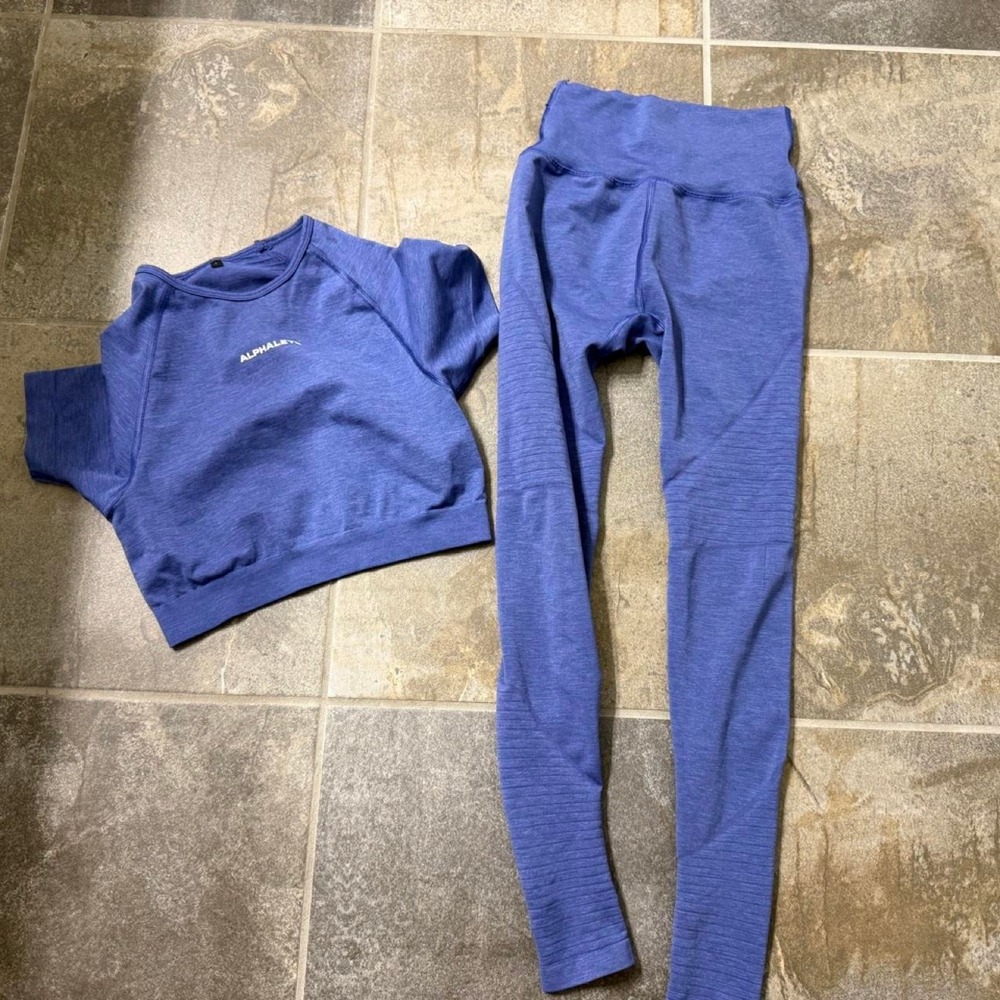 Alphalete Revival Matching Set Blue Purple Crop Top Leggings Womens Size Small